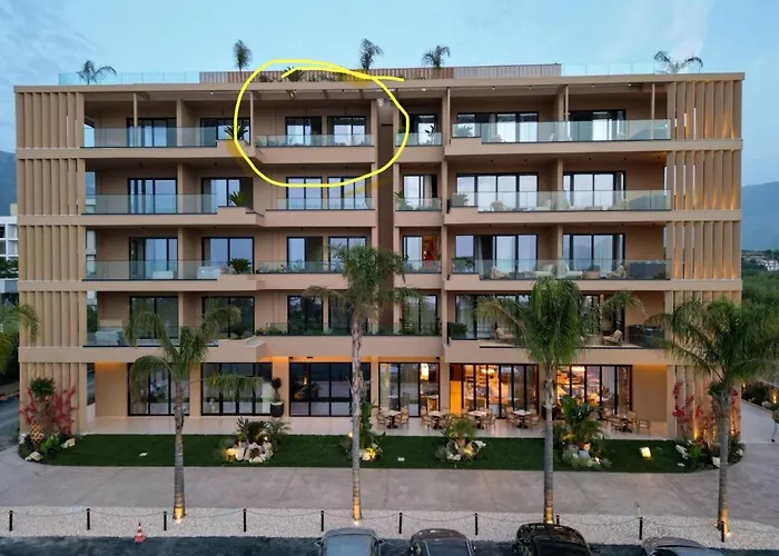 Radhime Luxury Apartments Sleeps 5