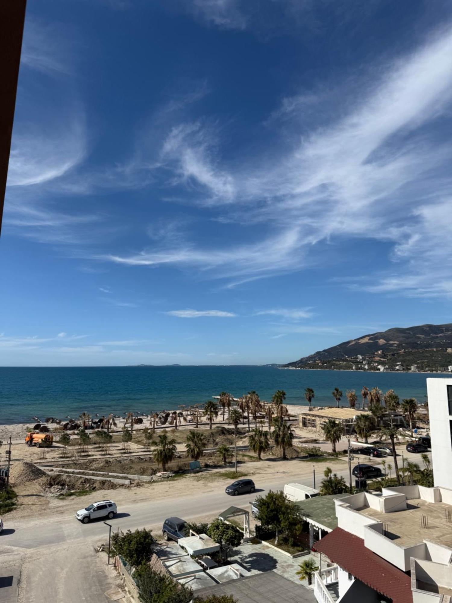 Radhime Luxury Sleeps 5 *