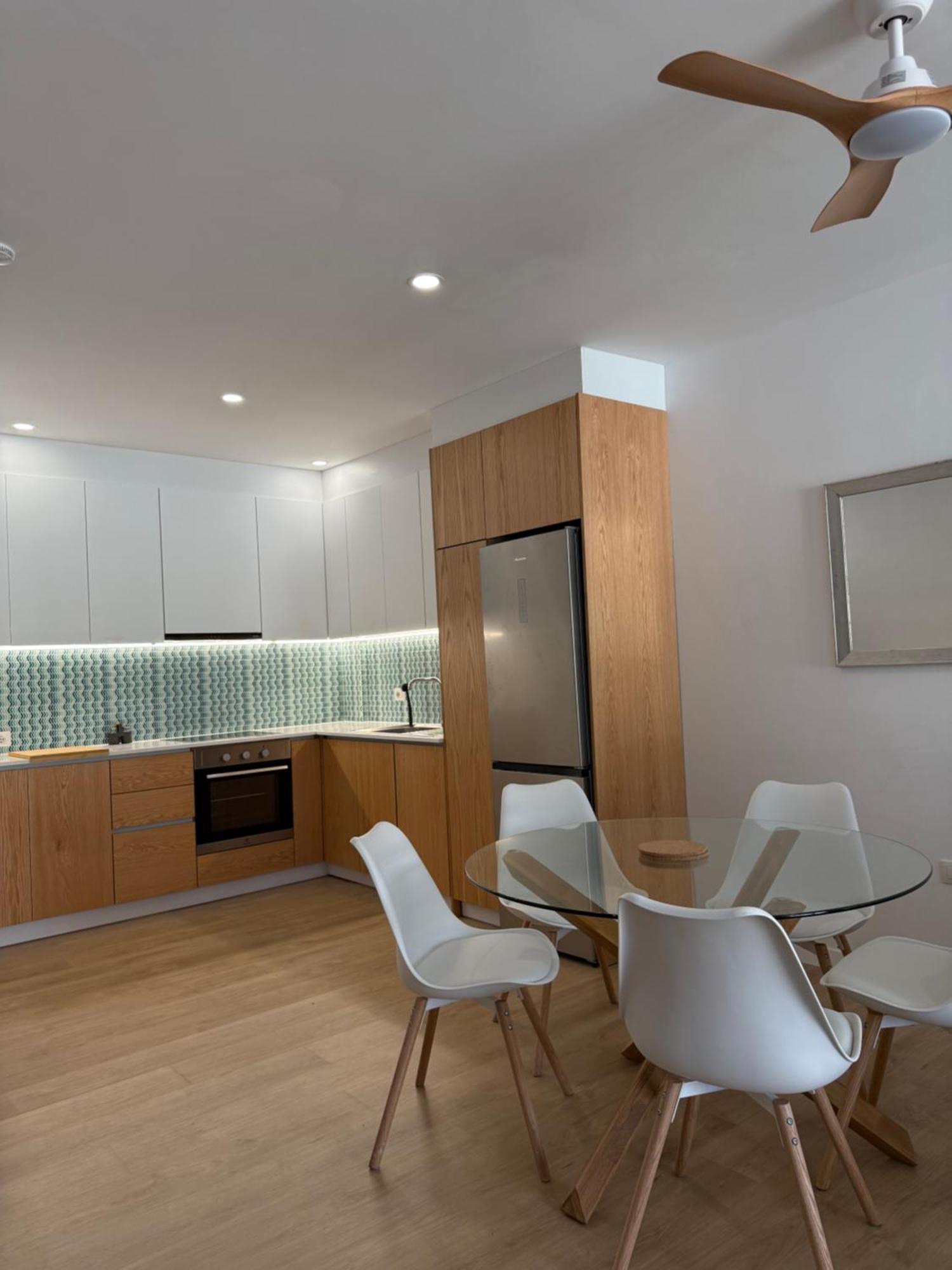Radhime Luxury Sleeps 5 Apartment *
